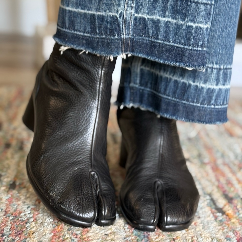 Maison Martin Margiela Tabi Unisex Black Tabi Ankle Boots women’s 41/11